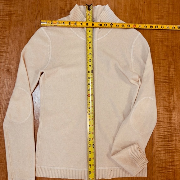 Tony Melillo sweater. beige size M very soft - Picture 6 of 9